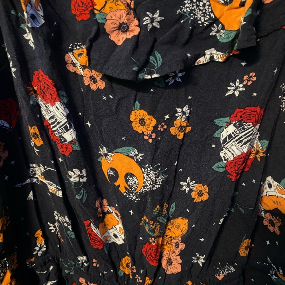 Her Universe Star Wars Rebel Romper - Picture 5 of 8